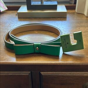 Kate Spade Emerald Green Bow Belt Sz XL NWT